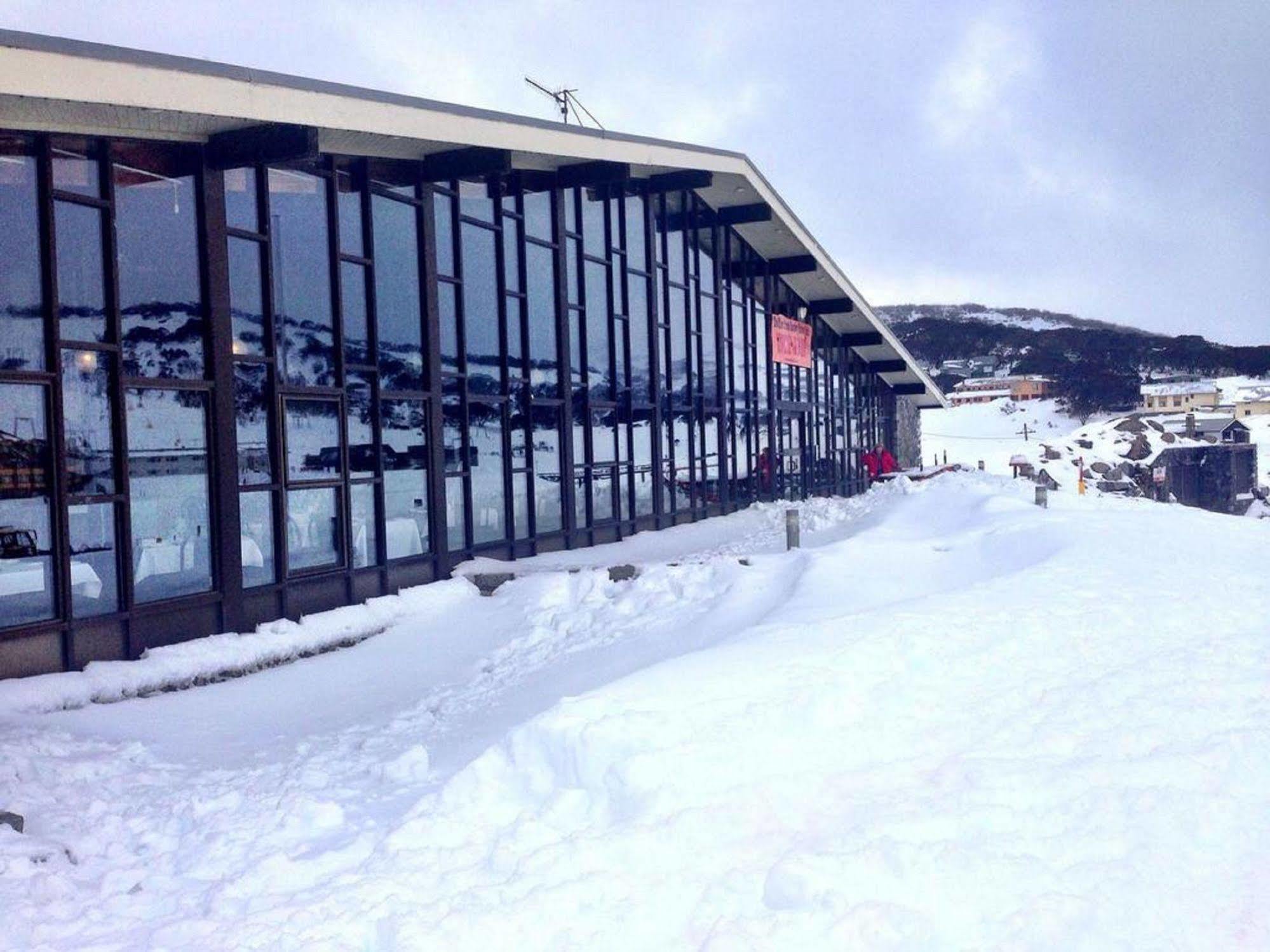 The Man From Snowy River Hotel Perisher Valley Kültér fotó